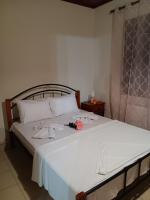 Two-Bedroom Deluxe Apartment with Balcony