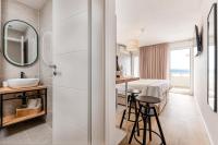 Habitación Doble con balcón y vistas al mar