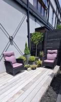 Apartment 4 - Haddin Court - Chic NY Loft Style - Bed and Breakfast