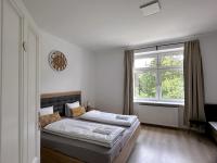 Triple Room with Shared Bathroom
