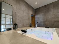 My'Deting - Jacuzzi - B&B