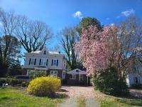 A Little Serenity - B&B Onancock