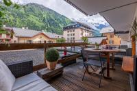 In the center of Chamonix with views of Mont Blanc - B&B