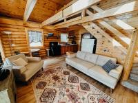 Cozy Cabins - Alaskan Getaways - B&B