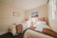 Little Dipper - Budget 2 Bedroom home with Balcony
