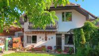 Casa Vanatorului - B&B