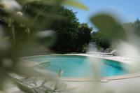 Rouleraventoux, Gîte sportif avec piscine, sauna, salle de sport, jardin - Chambres d'hôtes Mormoiron