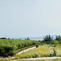 Sea View Apartment with Garden, Delta Hospitality - B&B Orfánio
