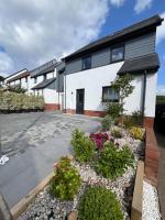 Coastal 5-Bedroom House in Devon with a Hot Tub - Ferienwohnung Budleigh Salterton