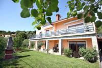 Lush Garden Hideaway FAMA near Portoroz - B&B Sečovlje