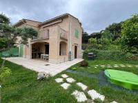 Holiday home "225 Marc Chagall" - B&B Mandelieu-la-Napoule