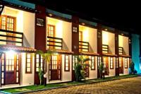 Casas com 2 ou 3 suítes (todas com ar split), com internet privativa 300MBPSno Residencial Nazareth, localizado a aproximadamente 80m da praia de Taperapuã (Arena Axé moi), com piscina, sauna, portaria 24hrs - Chambres d'hôtes Porto Seguro