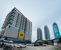 Luxury Two Bed Apartment Elysium Mall Opposite to Centauras Mall Islamabad - Ferienwohnung Islamabad