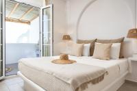 Loft with Outdoor Jetted Tub