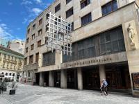 REVON Art-Deco Old Town Apartment - B&B Bratislava