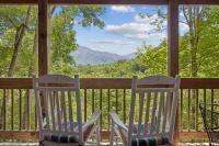 Southern Oak at Chalet Village - 5 Minutes from Gatlinburg and National Park - Bed and Breakfast Gatlinburg