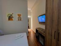 Elona's Rooms - B&B Krujë