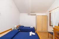 Dreibettzimmer