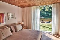 Bungalow - Water Front