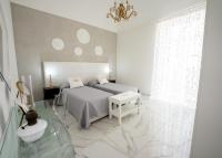Large Double or Twin Room
