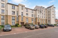 Spacious City Centre flat free parking& superfast WIFI - Ferienwohnung