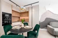 One-Bedroom Apartment with Balcony