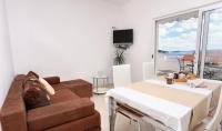 Apartmani Francesco - B&B Seget Vranjica