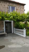 Sargsyan Guest House - B&B