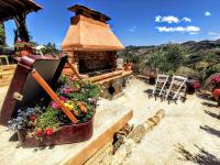 Thymes traditional house - B&B Loúlos