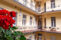 Suite with Parliament view - B&B Budapest