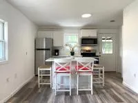 2 BR Modern Home - Visit Saratoga & Lake George - Ferienwohnung Queensbury