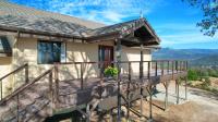NEW! Yosemite Mountain villa, stunning views -more - Chambres d’hôtes Oakhurst