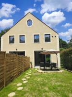 Maison proche de Massy, Antony et Versailles Ouvriers bienvenus - Bed and Breakfast