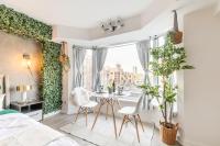 Superior Apartment with City View