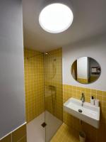 Stylish central apartment ideal for couples or small families - B&B Santander