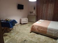 Deluxe Room (2 Adults + 1 Child)