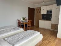 Chambre Triple avec Salle de Bains Privative