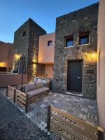 Golden Moments Luxury Stone Villas B - Bed and Breakfast
