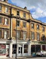 London Street - B&B