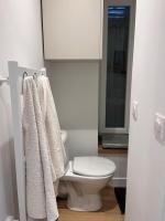 Studio Melun Peaceful Area 5 min to Train Station - Ferienwohnung Melun