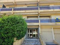 Maryland Antibes standing 45m2 au calme proche plage et centre-ville - Parking privé - Wifi - B&B