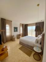 Chambre Double Deluxe - Vue Latérale sur Mer