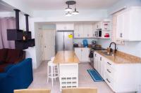 Tranquil Oasis in Mona - B&B Kingston