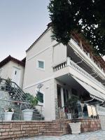 Amazing familiar apartments and rooms - B&B Santi Quaranta