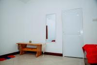 Basic Driepersoonskamer met Gedeelde Badkamer