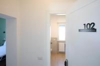 Deluxe Room (2 Adults + 1 Child)