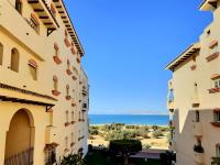 Two bedroom apartment moments from the Cristo beach Estepona - Chambres d'hôtes Estepona