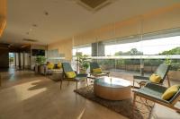 Aeon Towers Private Residential Apartments I Next to Abreeza Ayala Malls I Prime Location l Fast Wifi l Free Pool I Managed by Bleuspace - Chambres d'hôtes Davao