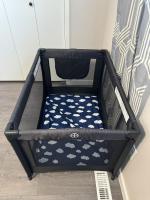 Modern home in Downtown Wpg - Chambres d’hôtes Winnipeg