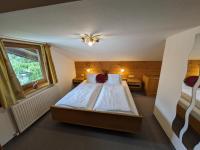 Appartamento con 2 Camere da Letto e con Doccia